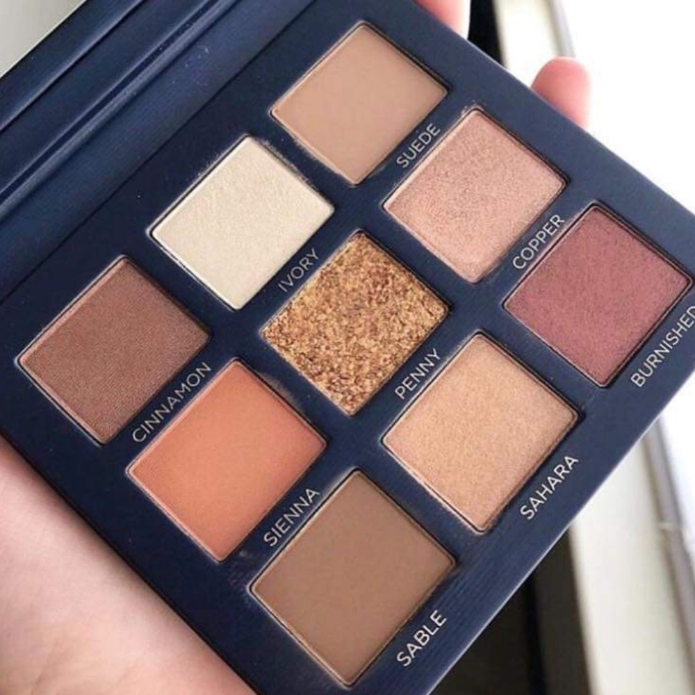 Meet your Posher, Mara